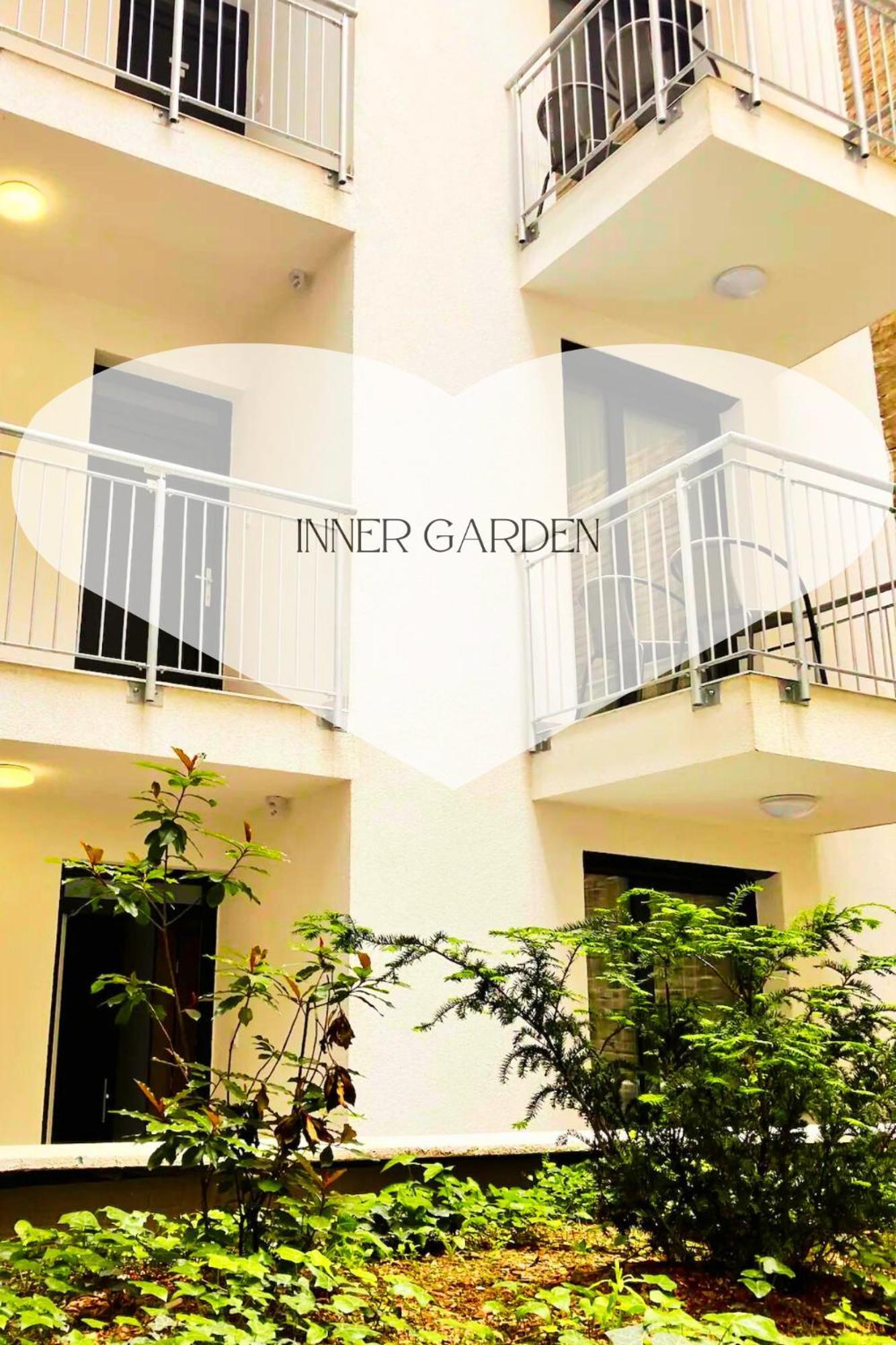 Matyas Corner Apartments Green Square Studio Apartment I บูดาเปสต์ ภายนอก รูปภาพ